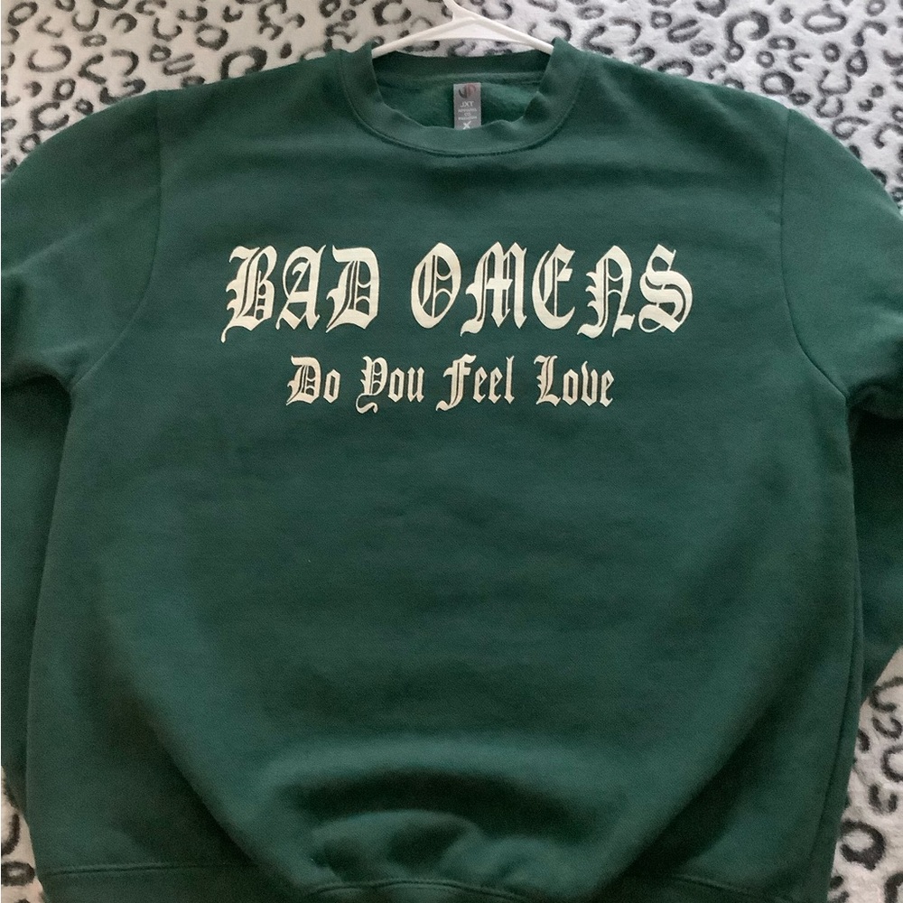 'Do You Feel Love' Crewneck Sweatshirt - Green